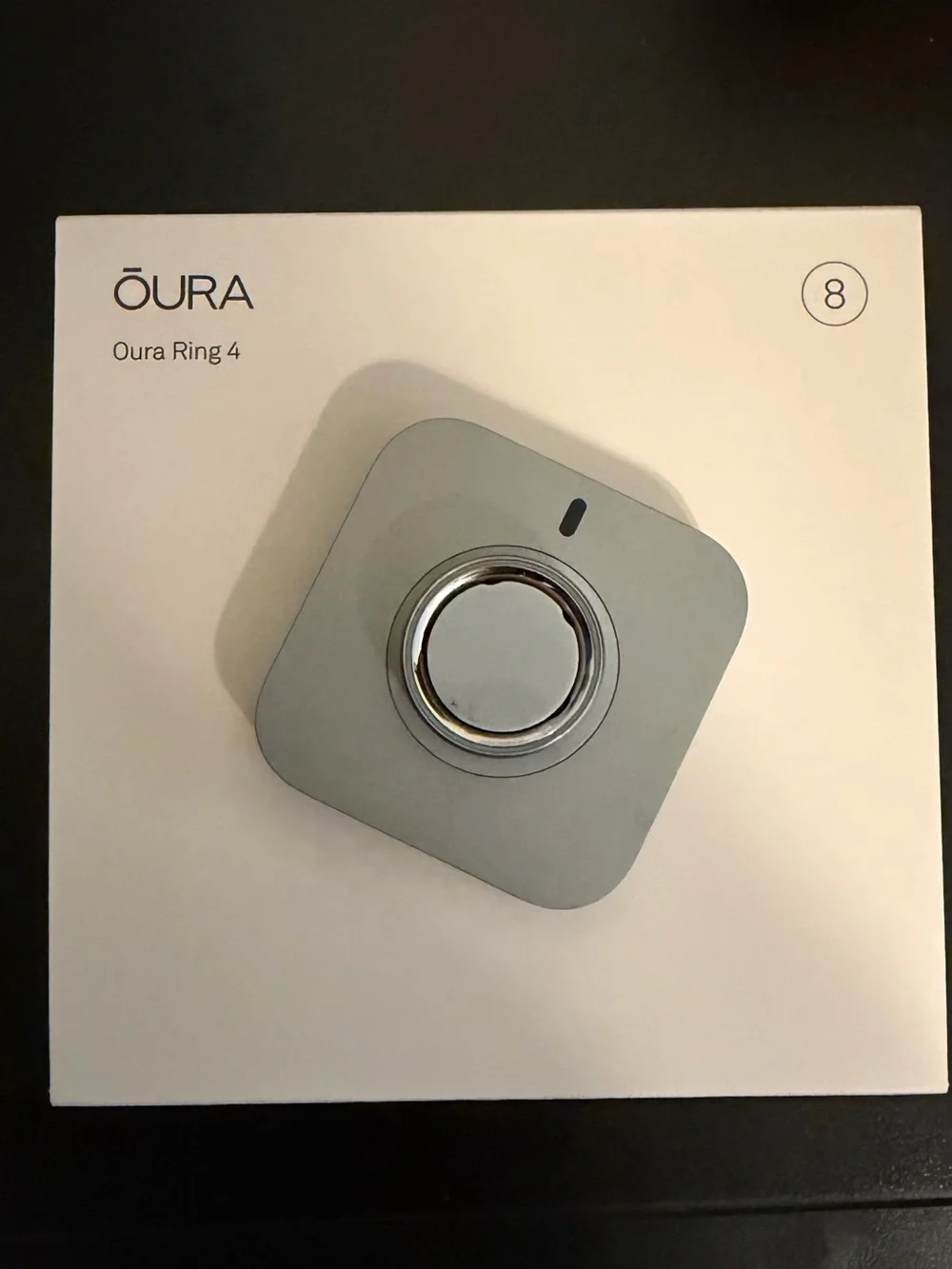 Oura Ring 4 Brushed Silver 8 + gold covers
